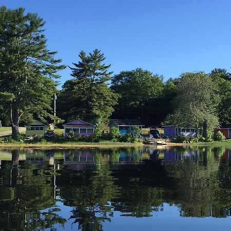 The Cottages At Harvey Lake Northwood エクステリア 写真